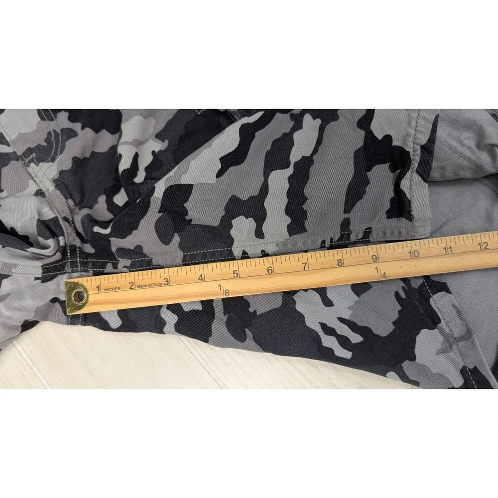 Levi's Cargo Shorts Mens‎ 40 Grey Black Camo Cotton